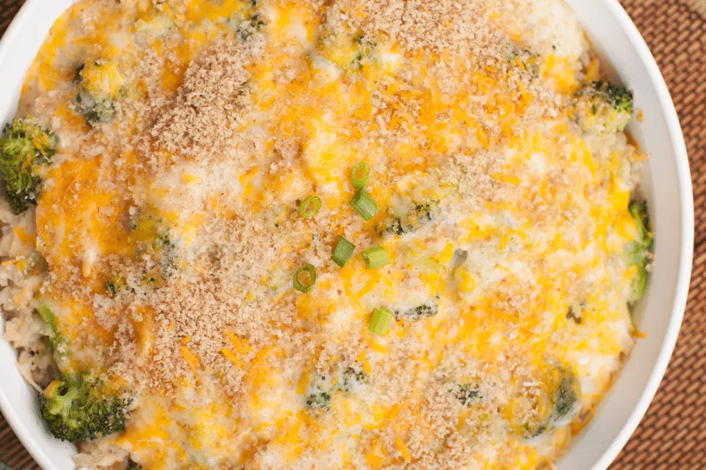 Chicken Cobbler Casserole: A Comforting Family Favorite Recipe