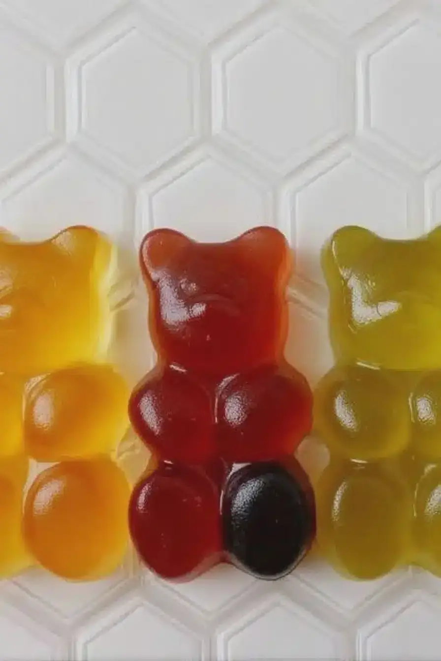 The Gummy Bears I Make for Parties — Fast, Natural & Kid-Approved